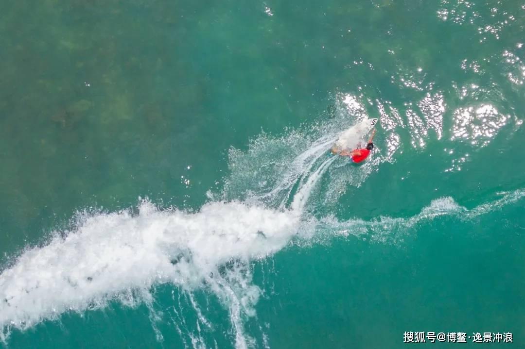 逃出昏暗的地下室